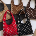 Stellar Rivet Tote™ – De Trendy Statement Bag